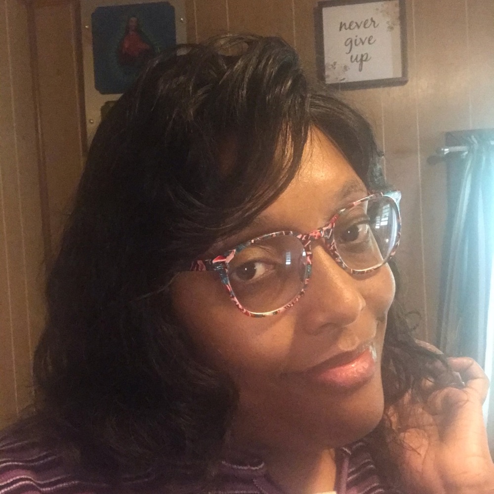 Meet your Posher, Annie